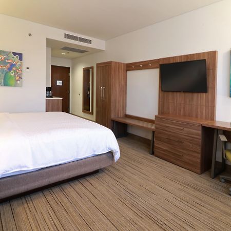 Holiday Inn Express & Suites - Ensenada Centro By Ihg Buitenkant foto