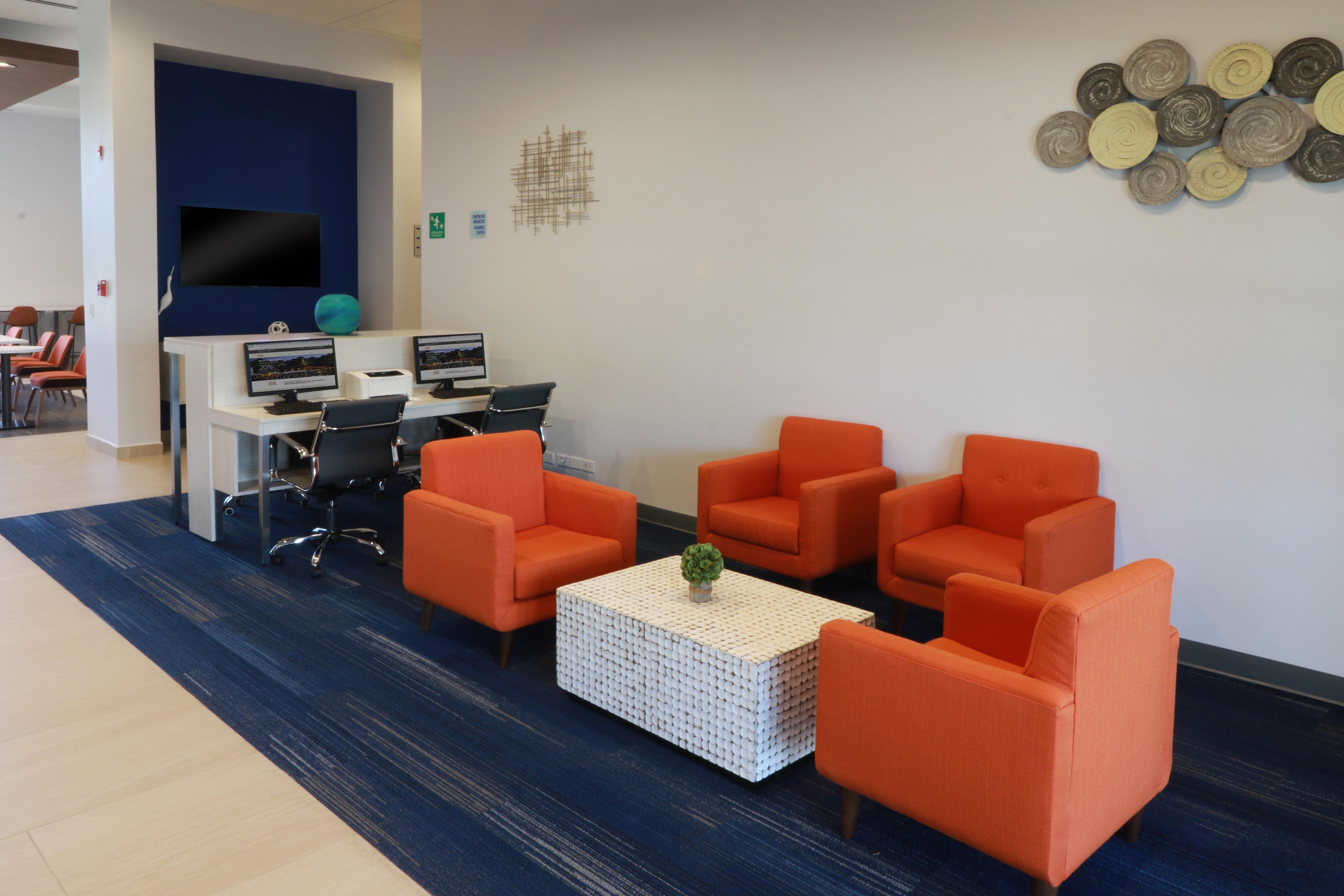 Holiday Inn Express & Suites - Ensenada Centro By Ihg Buitenkant foto