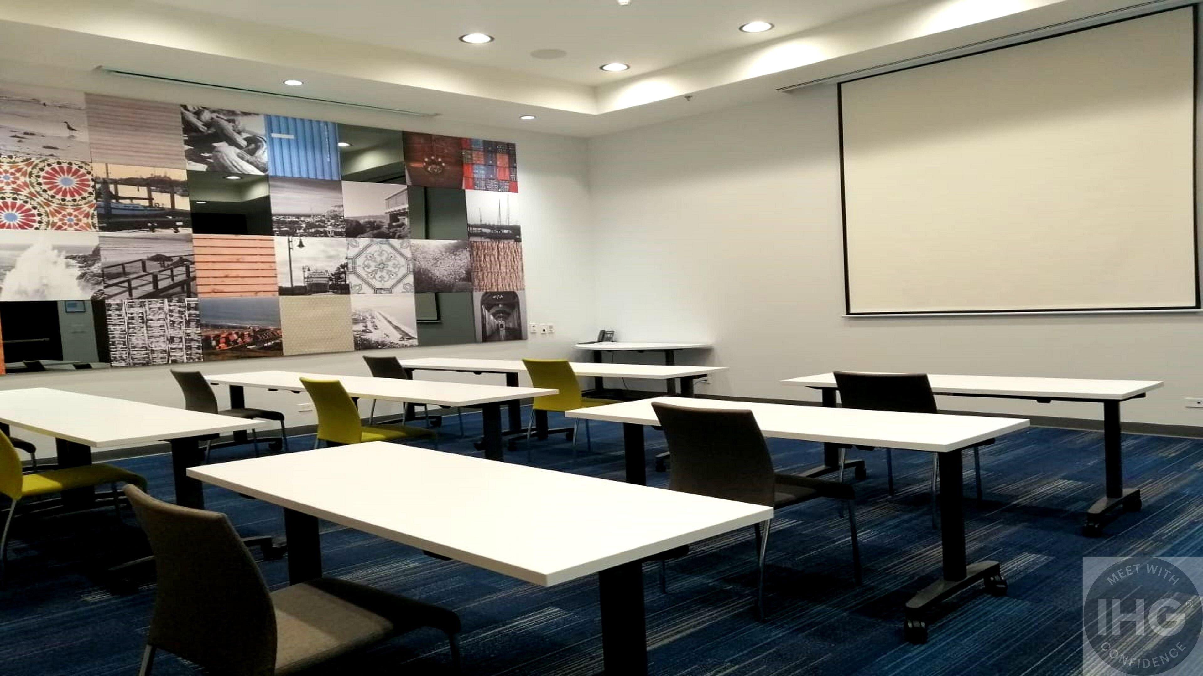 Holiday Inn Express & Suites - Ensenada Centro By Ihg Buitenkant foto