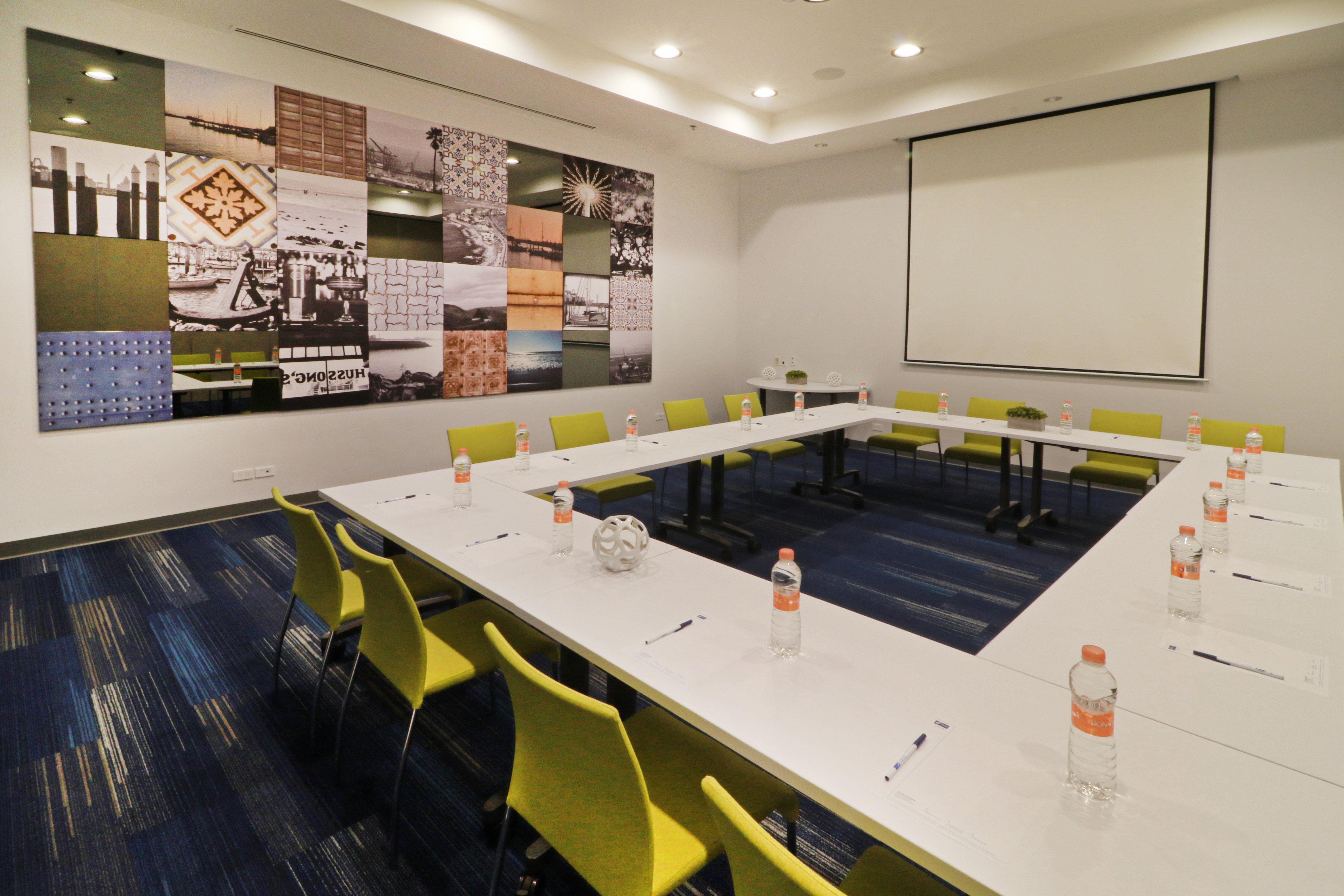 Holiday Inn Express & Suites - Ensenada Centro By Ihg Buitenkant foto