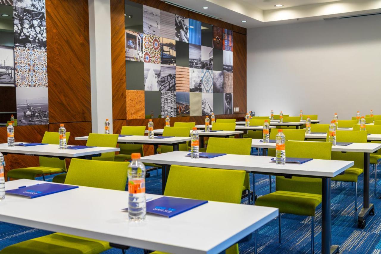Holiday Inn Express & Suites - Ensenada Centro By Ihg Buitenkant foto