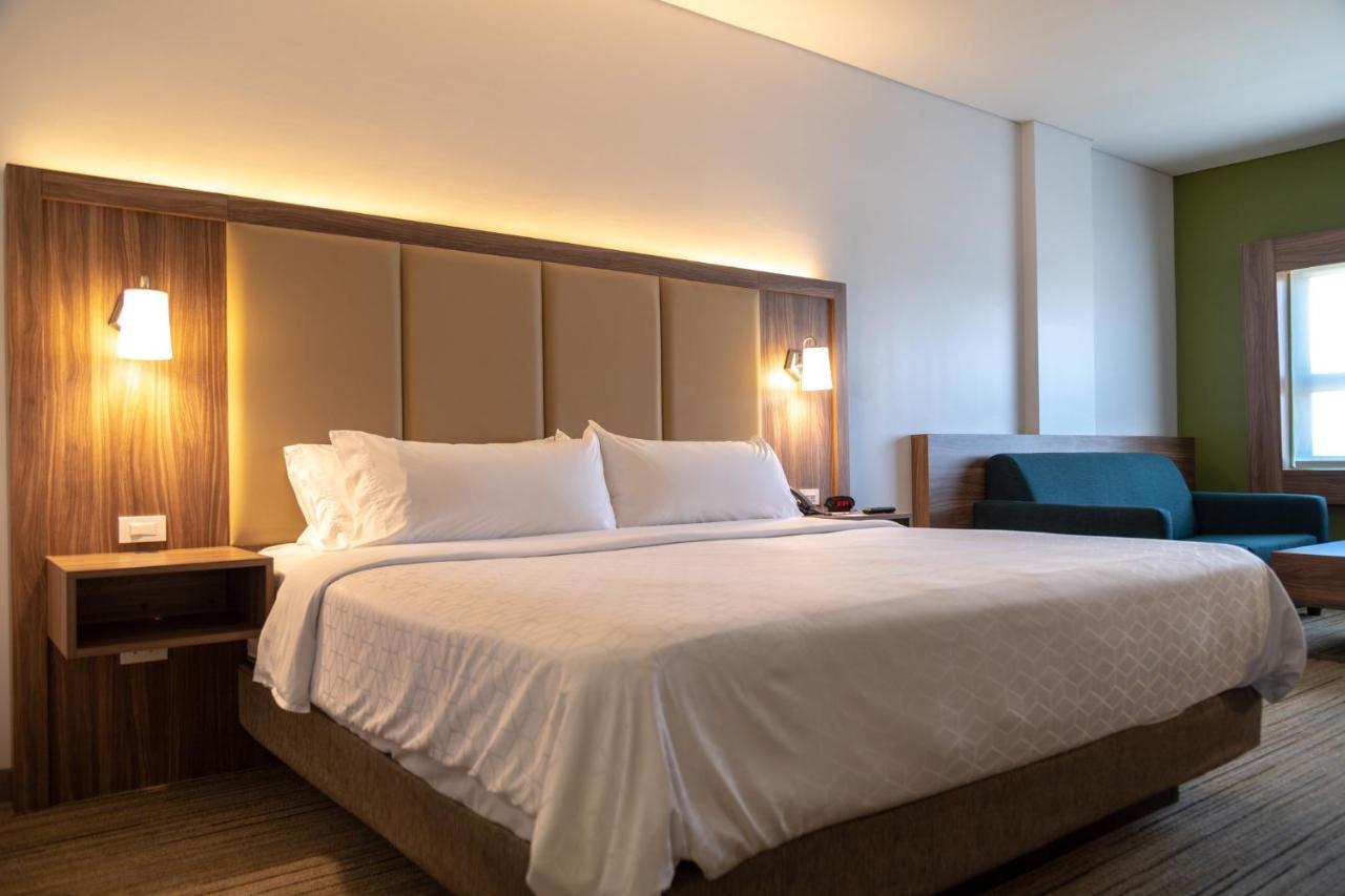 Holiday Inn Express & Suites - Ensenada Centro By Ihg Buitenkant foto