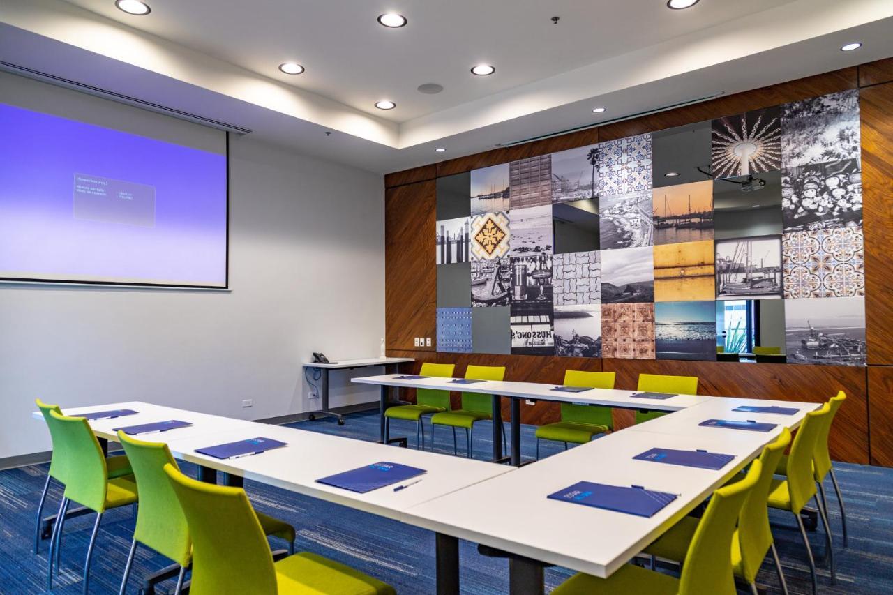 Holiday Inn Express & Suites - Ensenada Centro By Ihg Buitenkant foto
