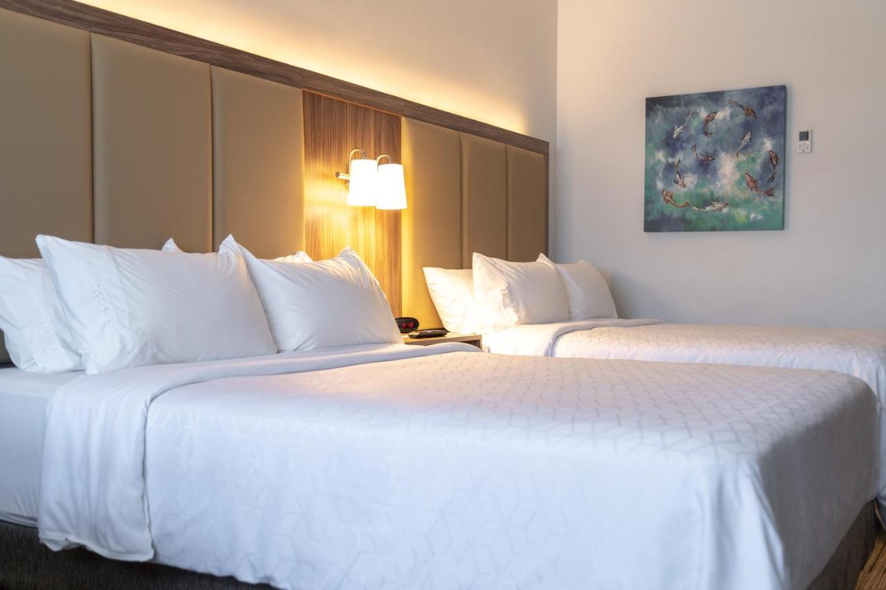 Holiday Inn Express & Suites - Ensenada Centro By Ihg Buitenkant foto